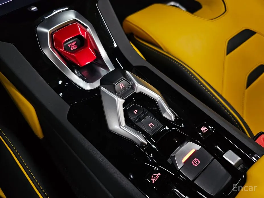 Фото 14 - Lamborghini Huracan