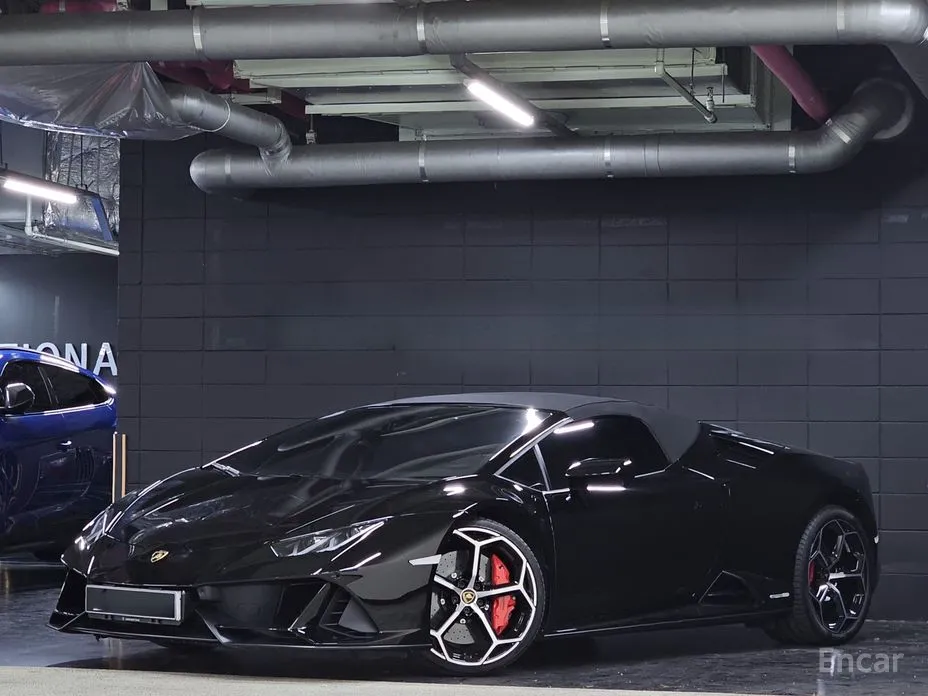 Фото 2 - Lamborghini Huracan