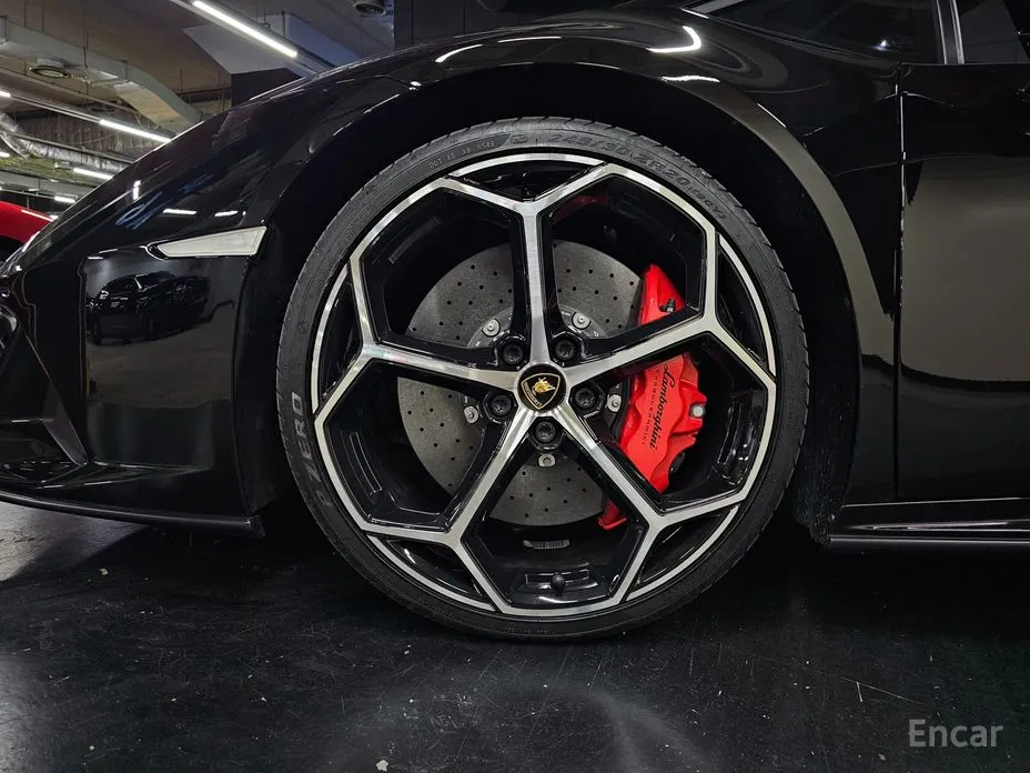 Фото 6 - Lamborghini Huracan