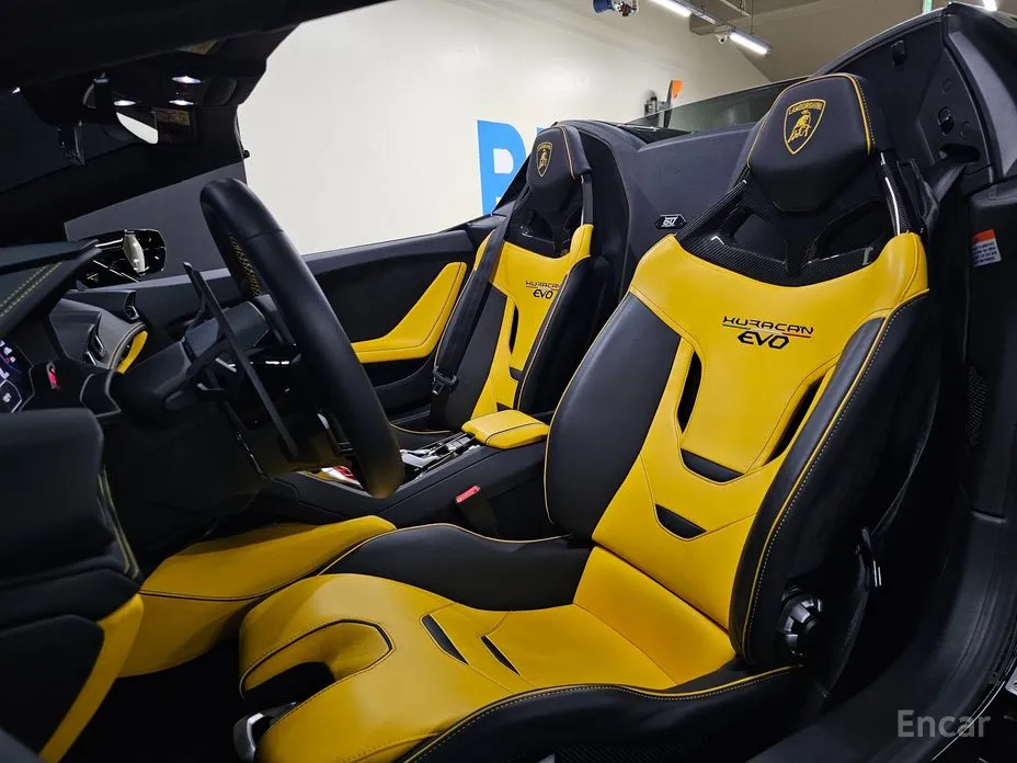 Фото 9 - Lamborghini Huracan