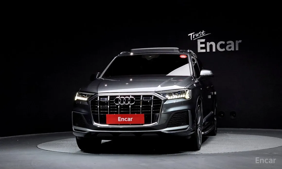 Фото 3 - Audi Q7