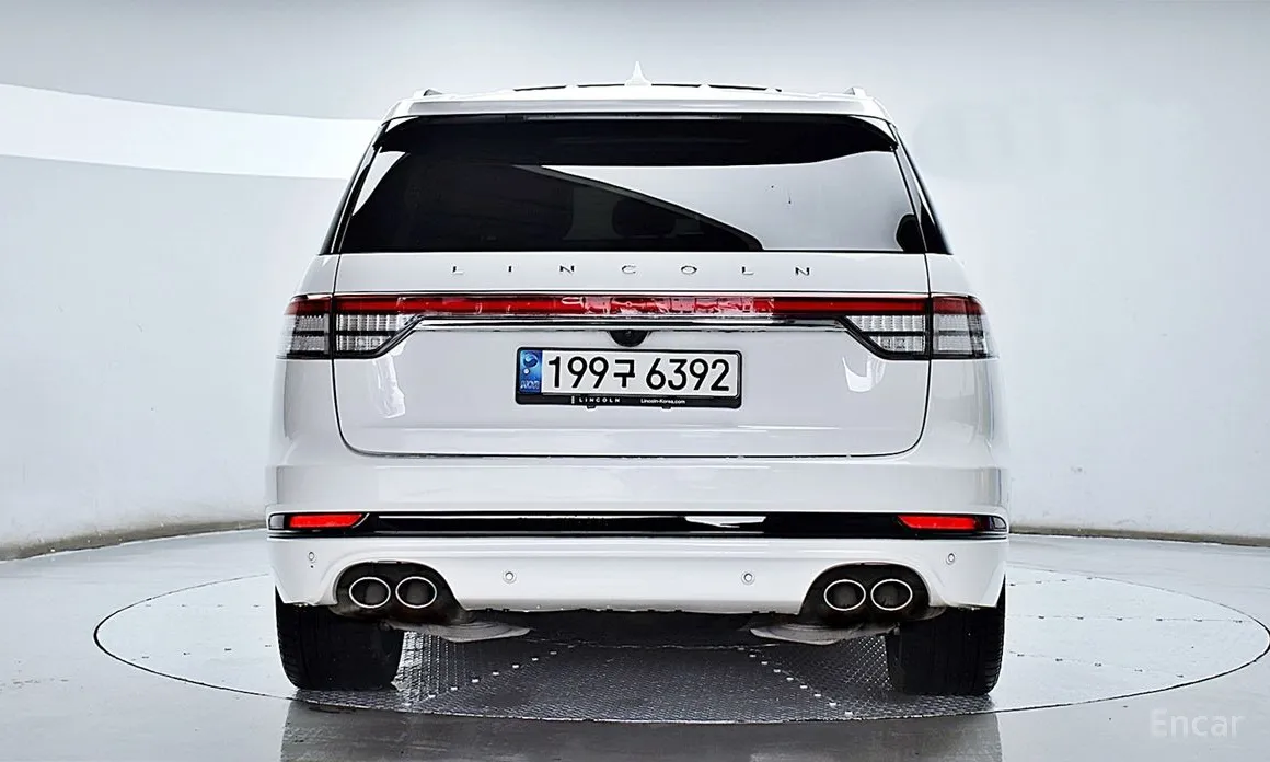 Фото 4 - Lincoln Aviator