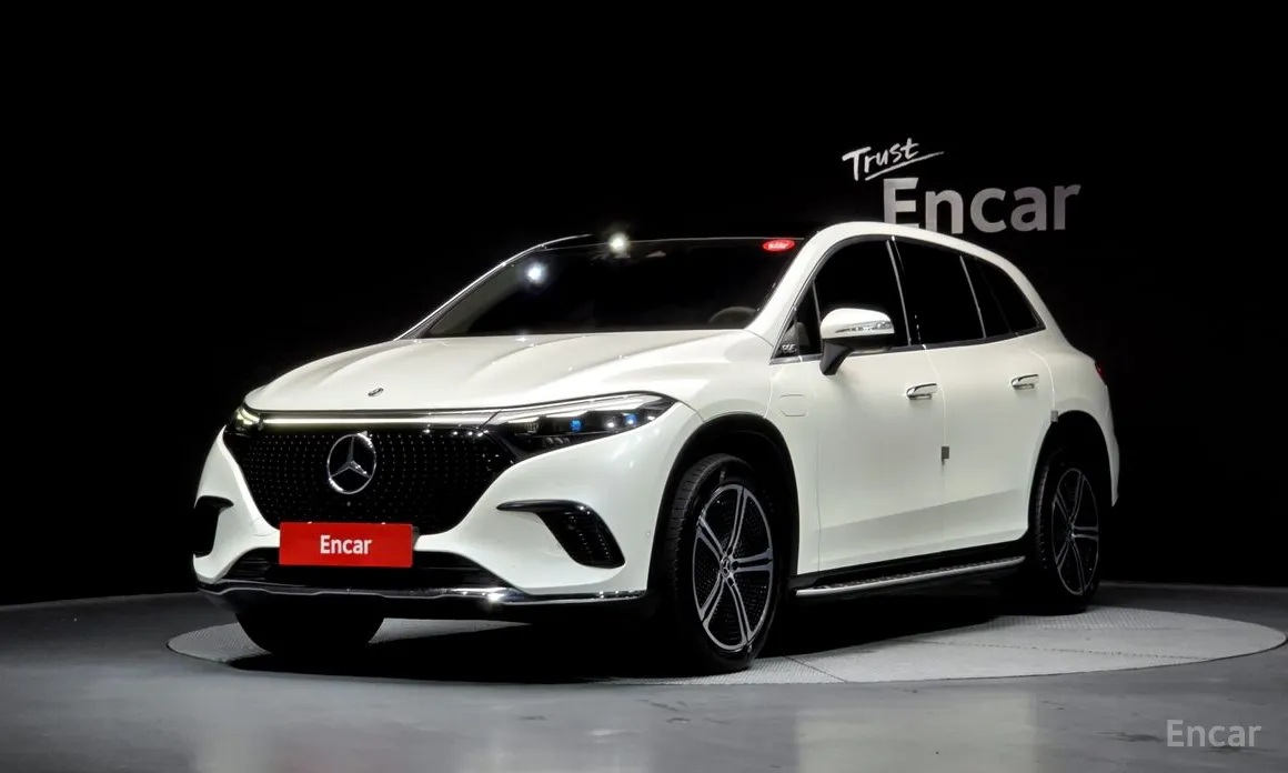 Фото 1 - Mercedes-Benz EQS