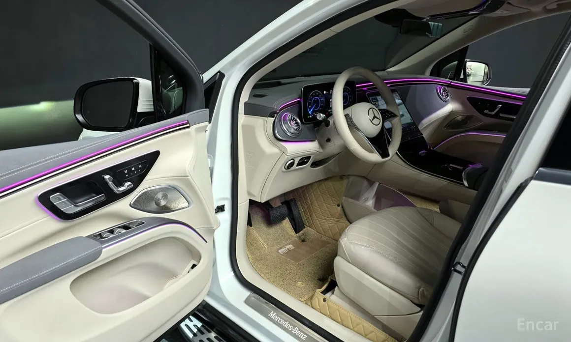 Фото 10 - Mercedes-Benz EQS