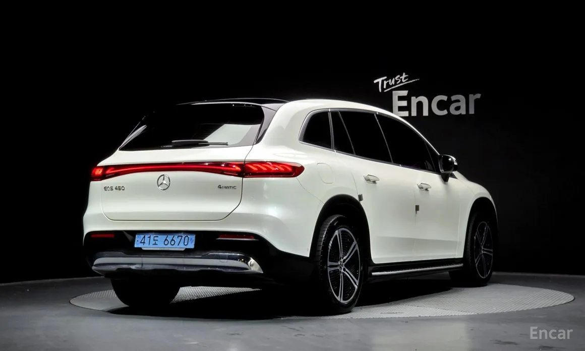 Фото 2 - Mercedes-Benz EQS