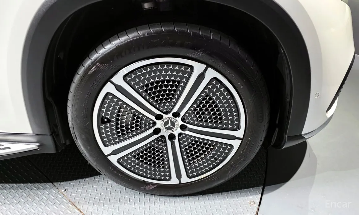 Фото 5 - Mercedes-Benz EQS