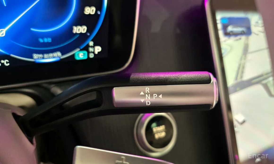 Фото 9 - Mercedes-Benz EQS