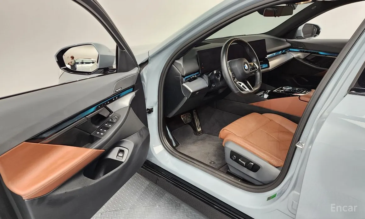 Фото 10 - BMW 5 Series