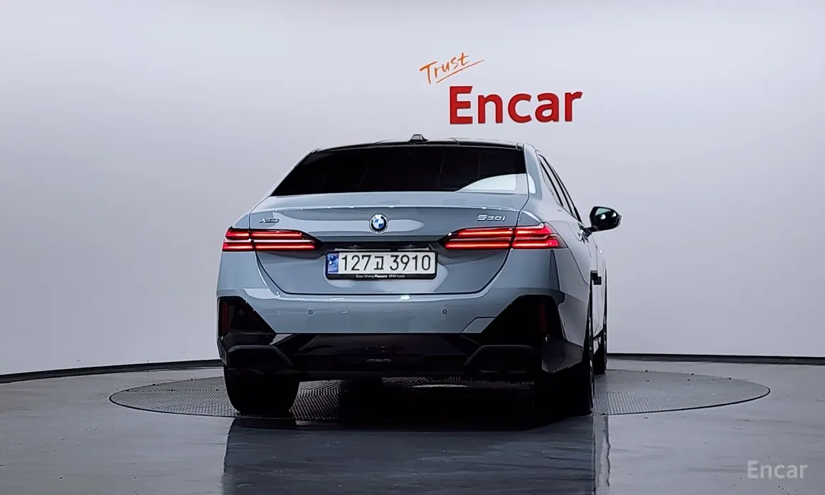 Фото 4 - BMW 5 Series