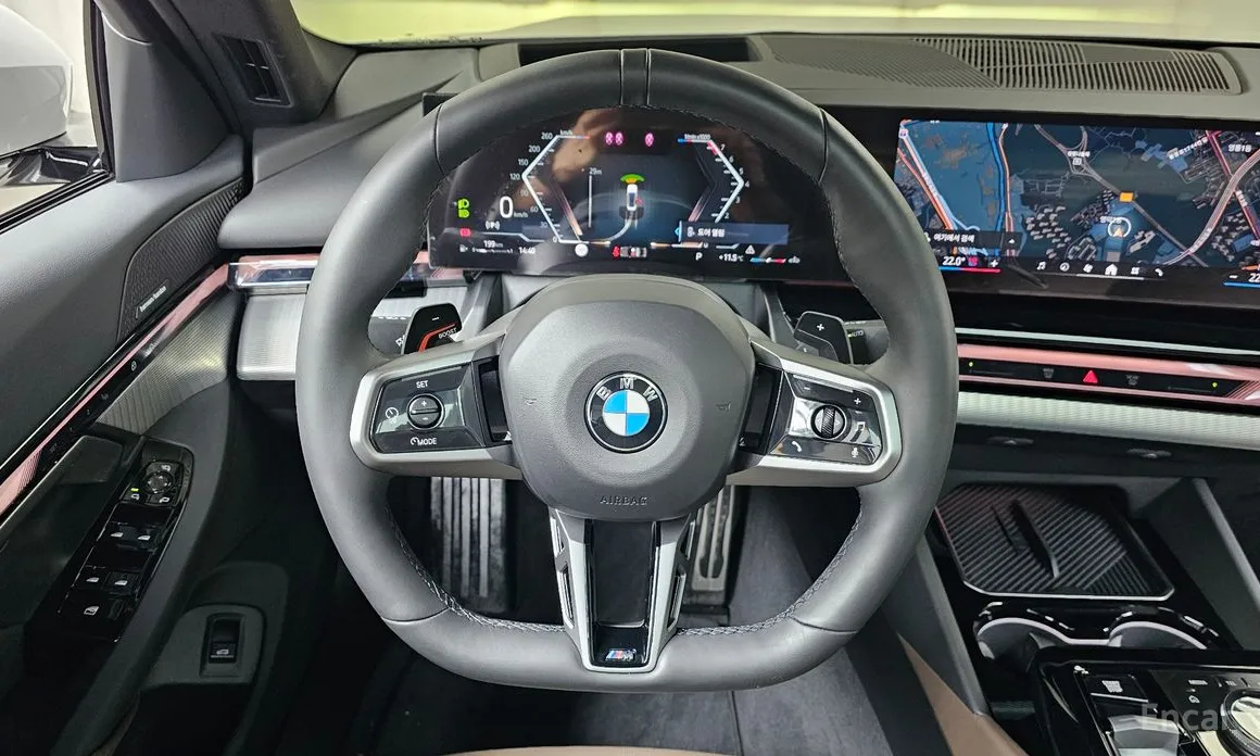 Фото 13 - BMW 5 Series