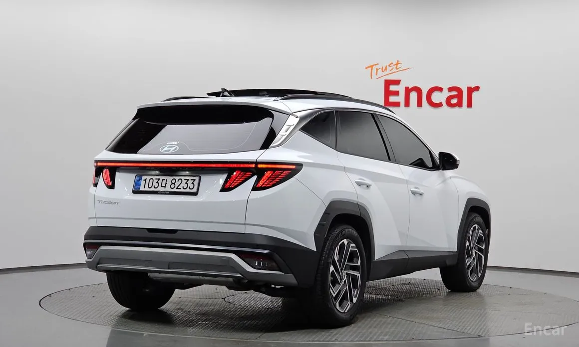 Фото 2 - Hyundai Tucson