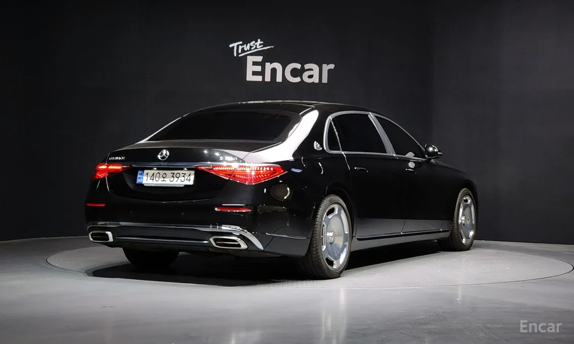 Фото 2 - Mercedes-Benz S-Class