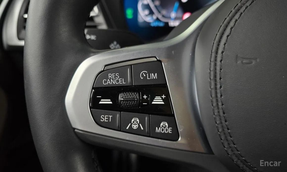 Фото 19 - BMW iX3