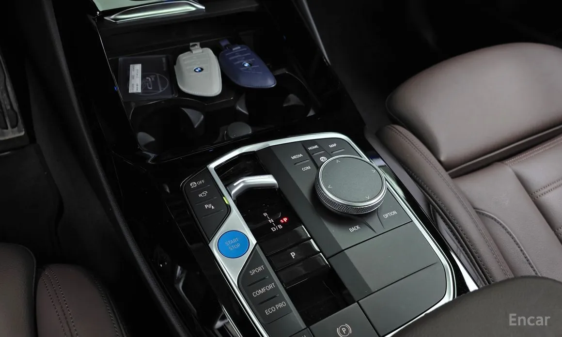 Фото 9 - BMW iX3