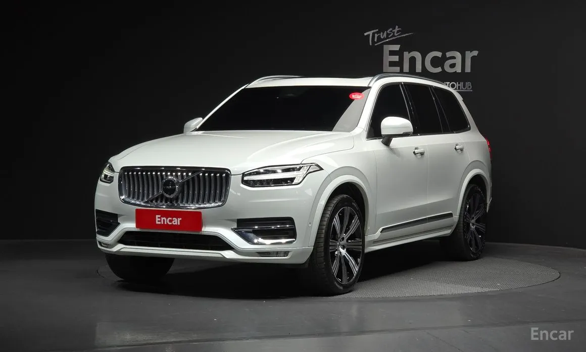 Фото 1 - Volvo XC90