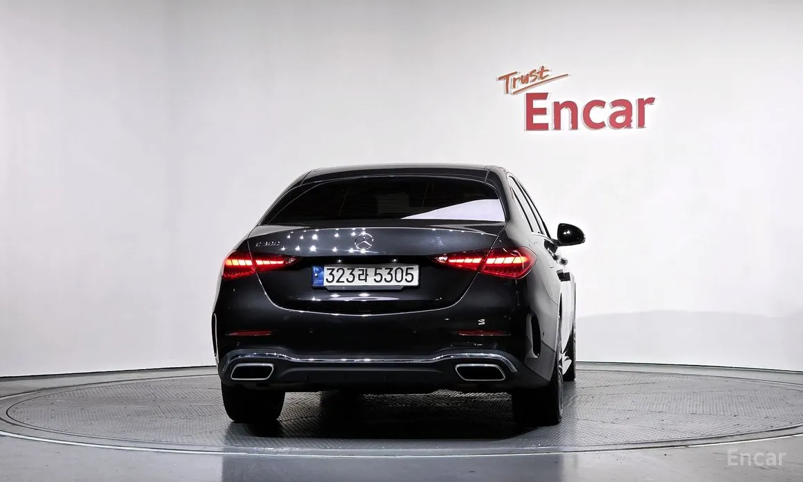 Фото 4 - Mercedes-Benz C-Class