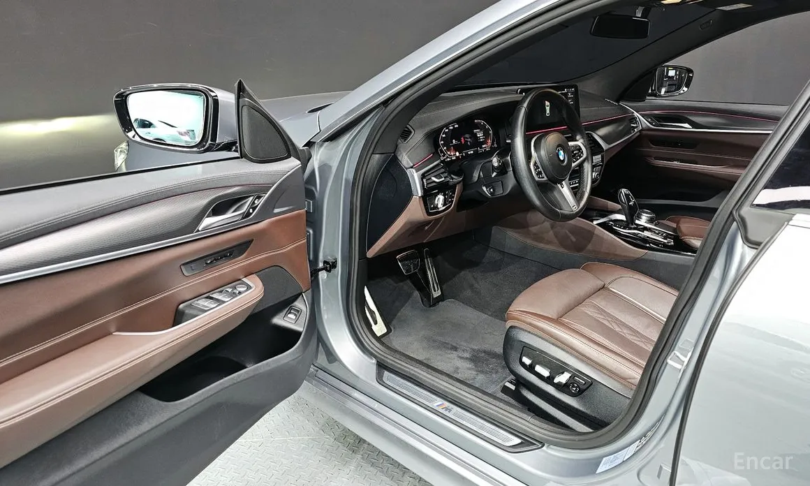 Photo 10 - BMW Gran Turismo