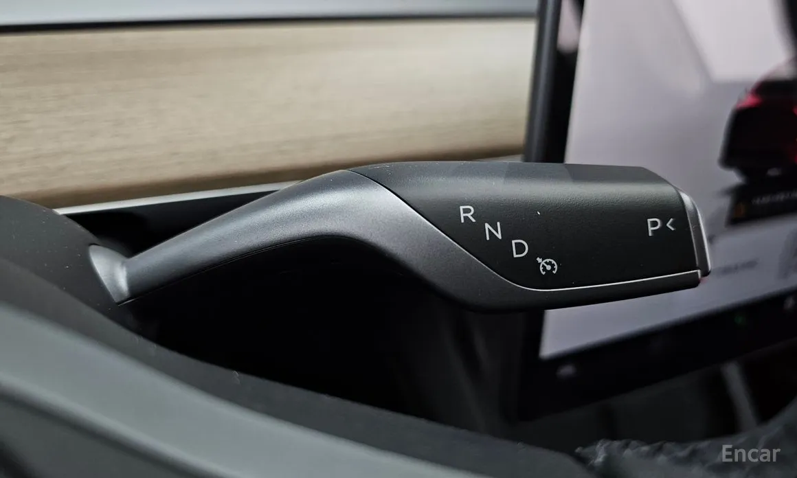 Фото 9 - Tesla Model Y