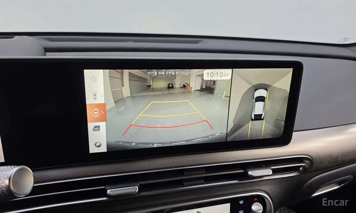 Фото 17 - Genesis GV60