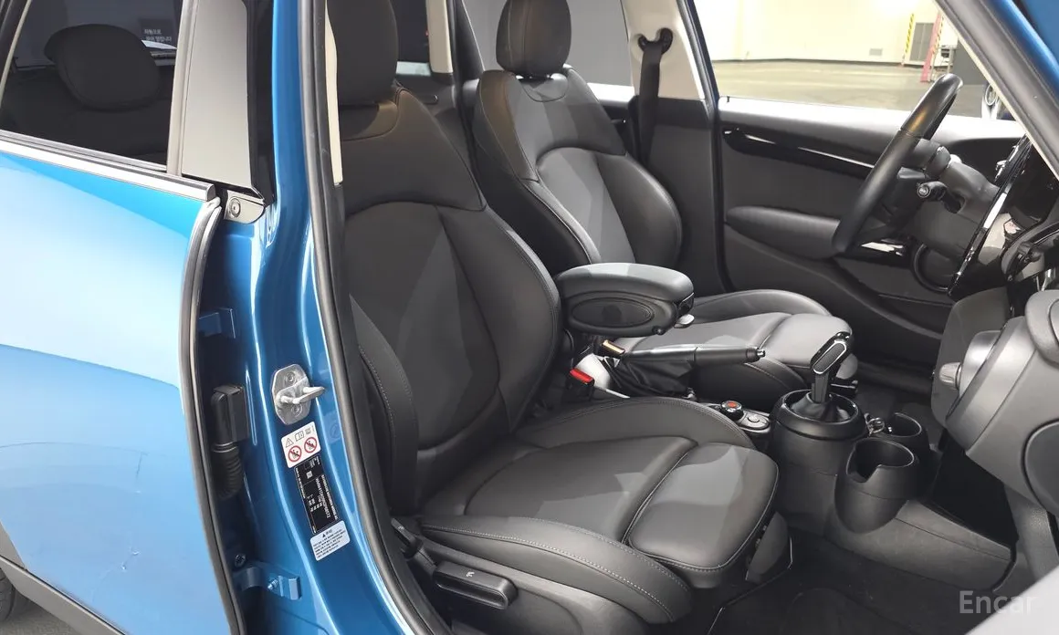 Фото 10 - Mini Cooper