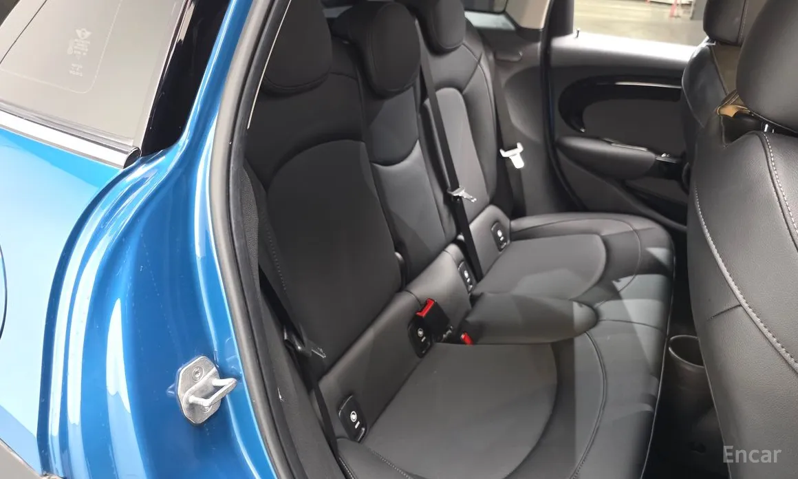 Фото 12 - Mini Cooper