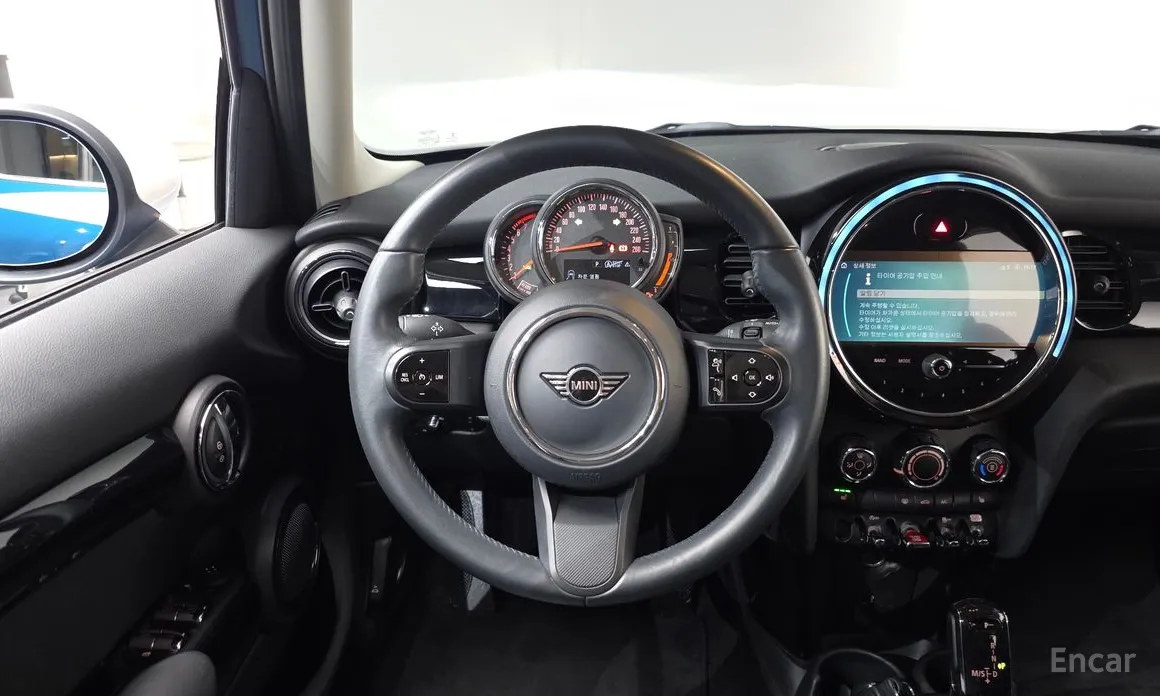 Фото 13 - Mini Cooper