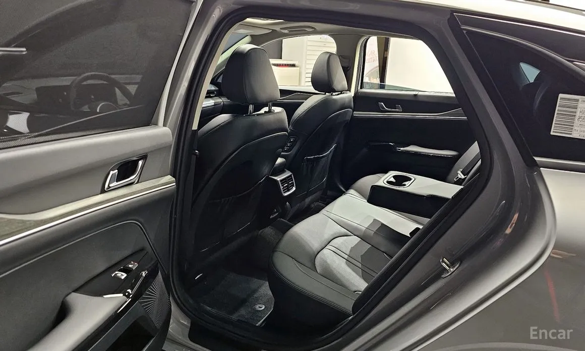 Фото 11 - Kia K5