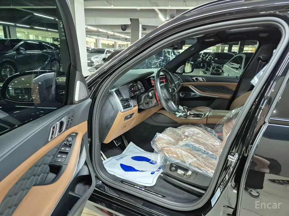 Фото 9 - BMW X5 M