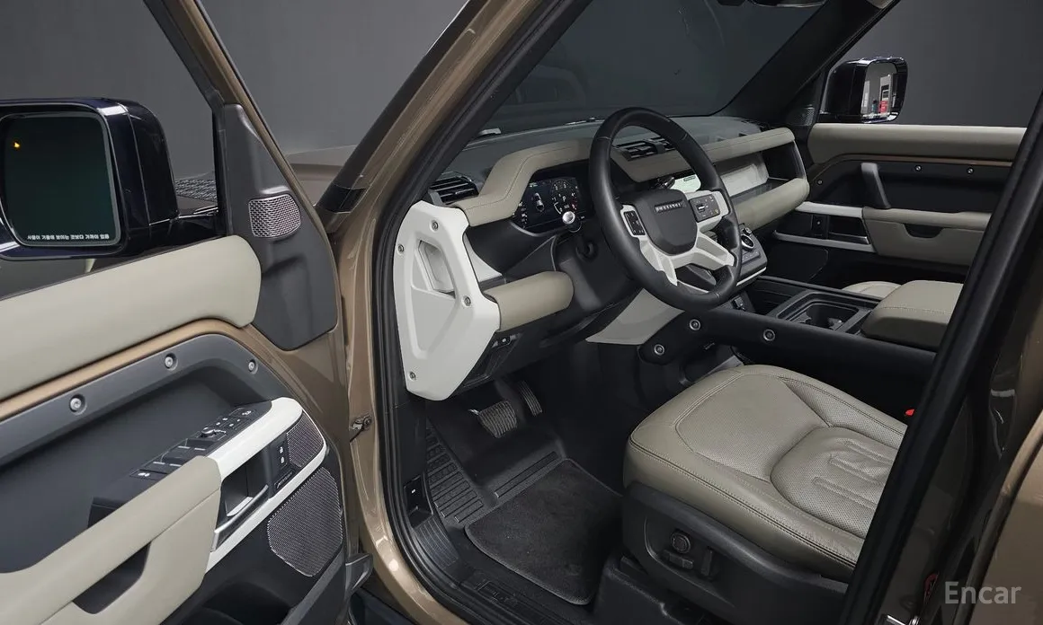 Фото 11 - Land Rover Defender