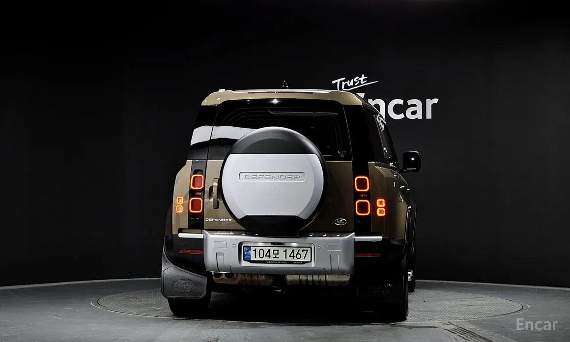 Фото 4 - Land Rover Defender