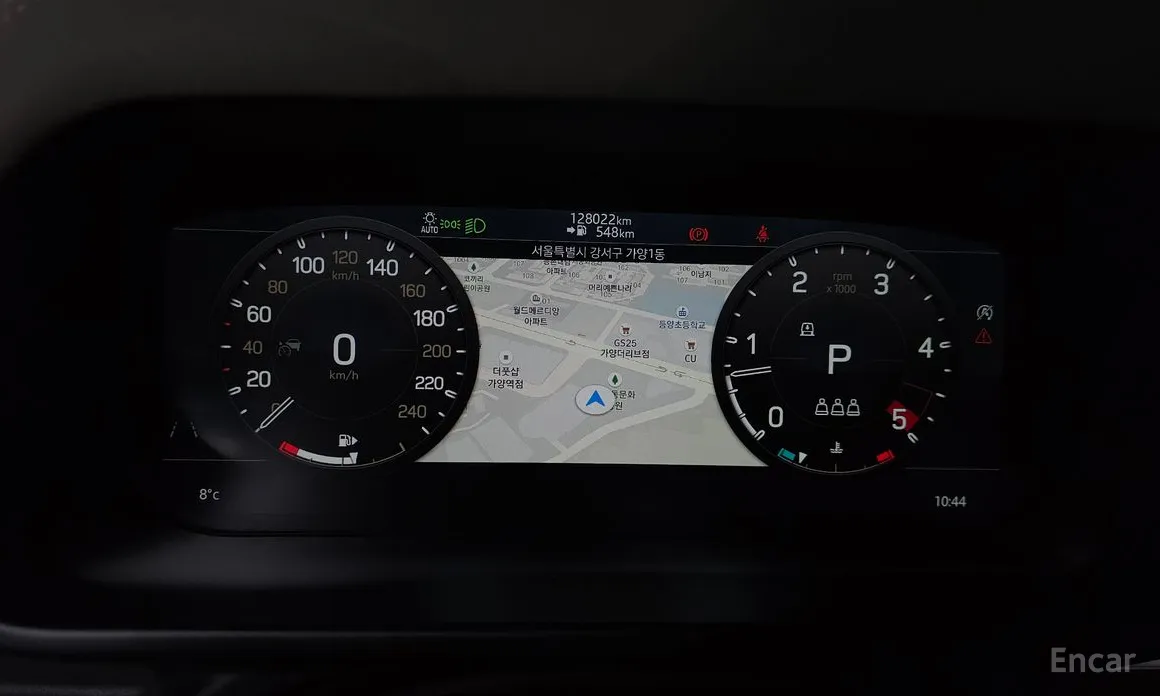 Фото 8 - Land Rover Defender