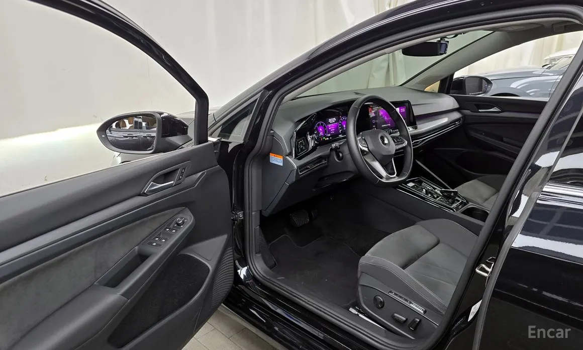 Фото 10 - Volkswagen Golf