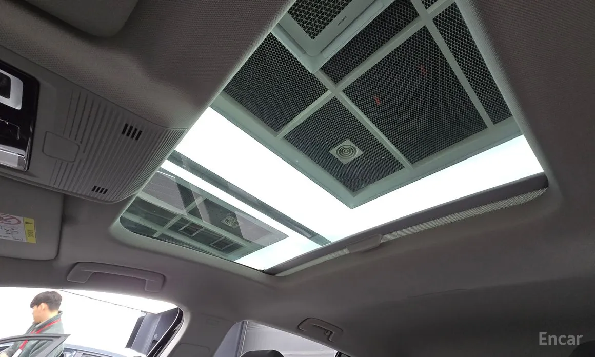 Фото 17 - Volkswagen Golf