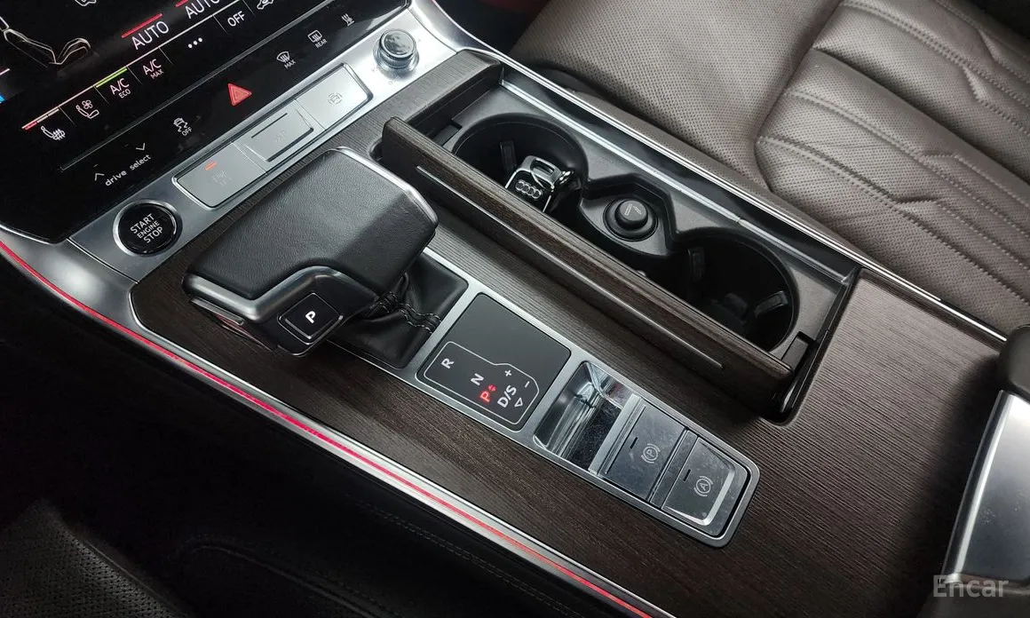 Фото 9 - Audi A7