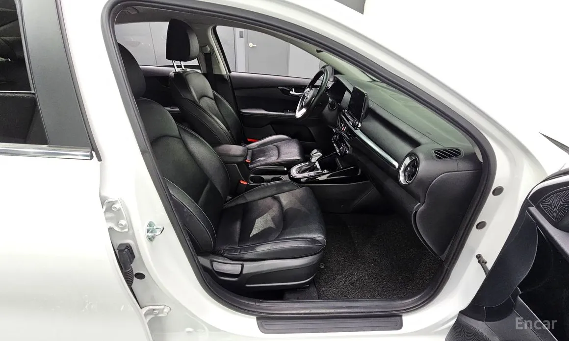 Фото 13 - Kia K3