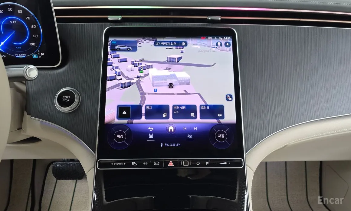 Фото 14 - Mercedes-Benz EQS