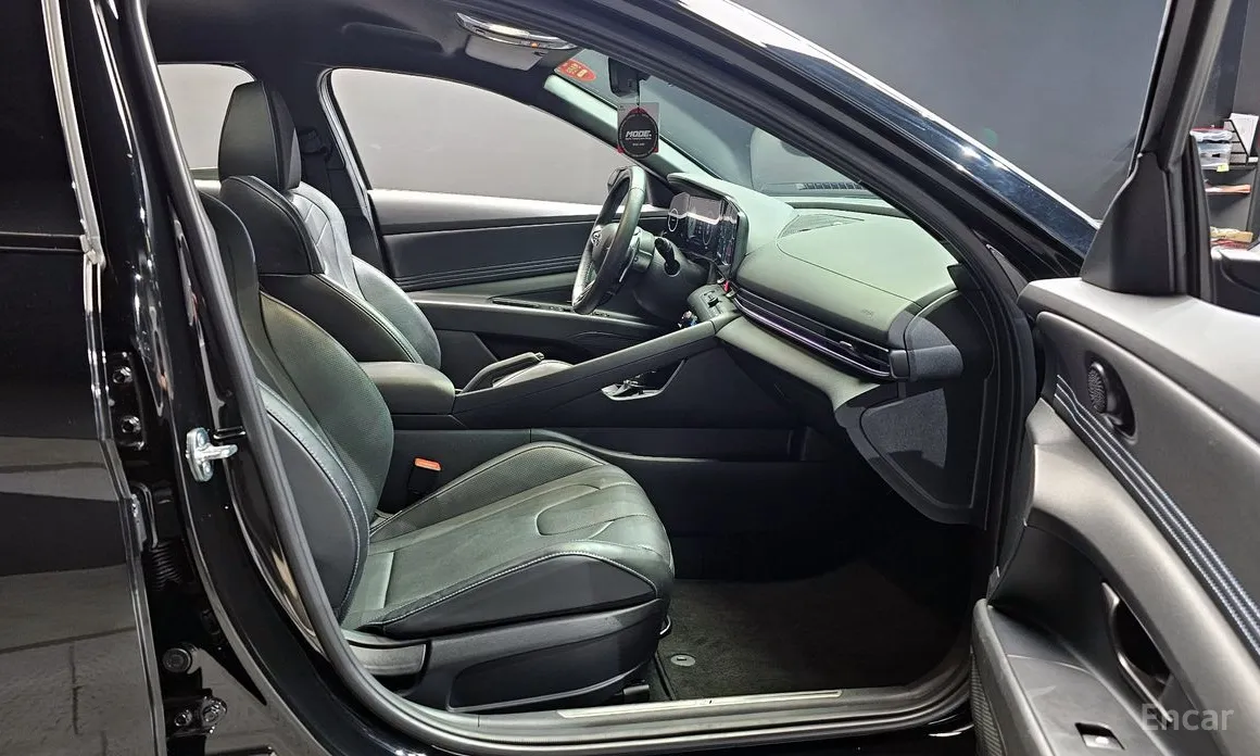 Фото 10 - Hyundai Avante