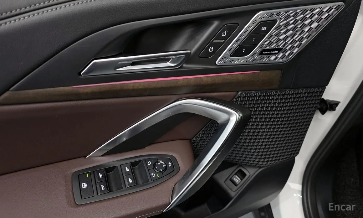 Фото 11 - BMW X1