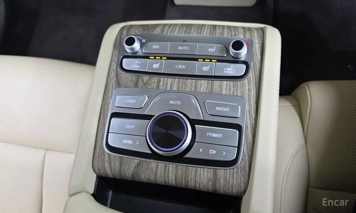 Фото 19 - Kia K9