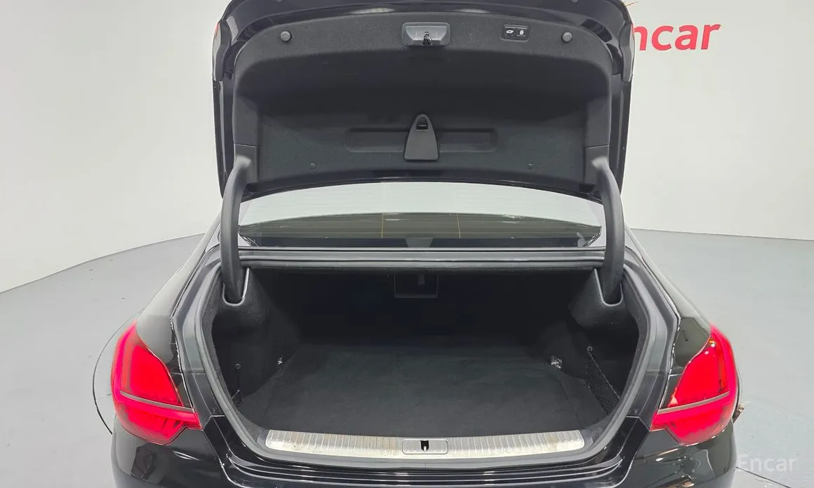 Фото 20 - Kia K9