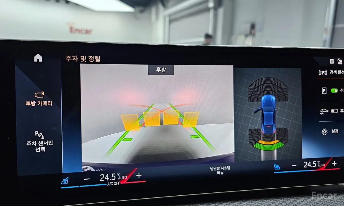 Фото 15 - BMW i4