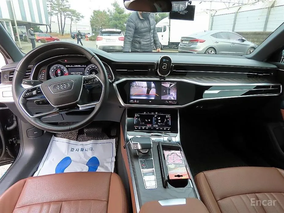 Фото 6 - Audi A6