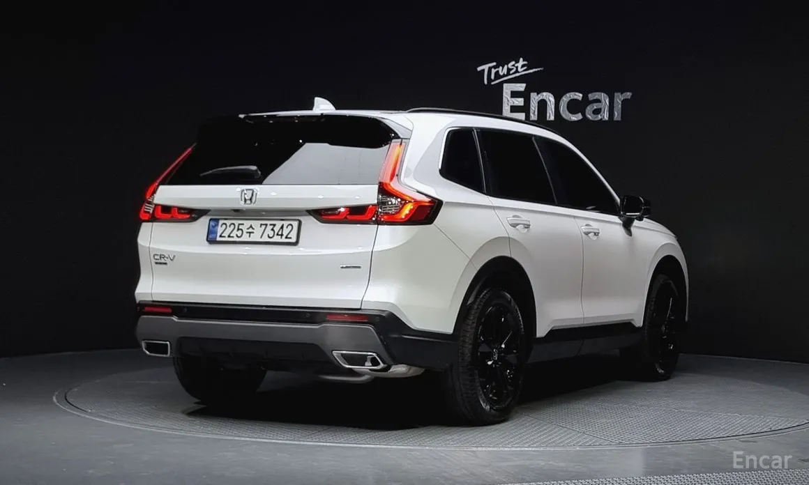 Фото 2 - Honda CR-V