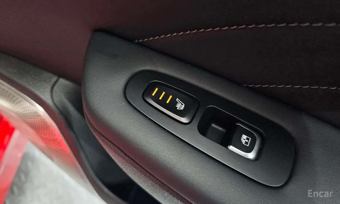 Фото 19 - Kia Stinger