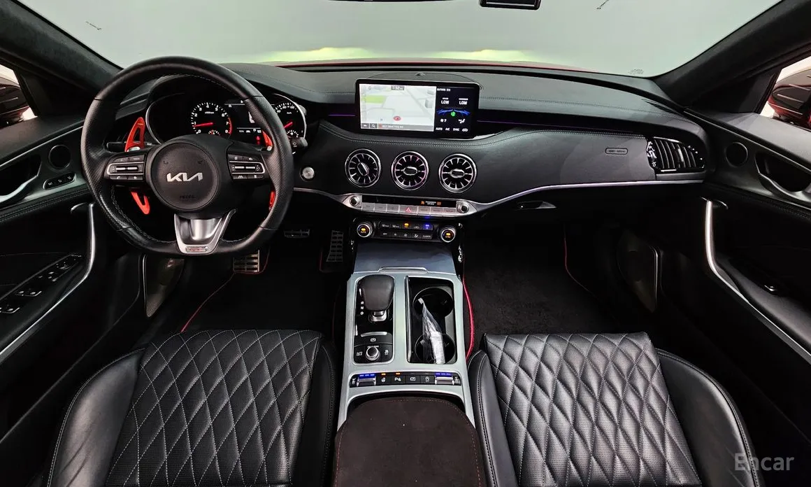 Фото 7 - Kia Stinger