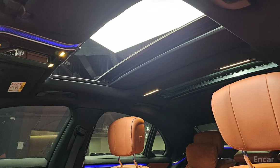 Фото 17 - Mercedes-Benz S-Class