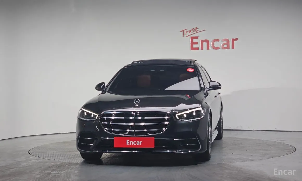 Фото 3 - Mercedes-Benz S-Class