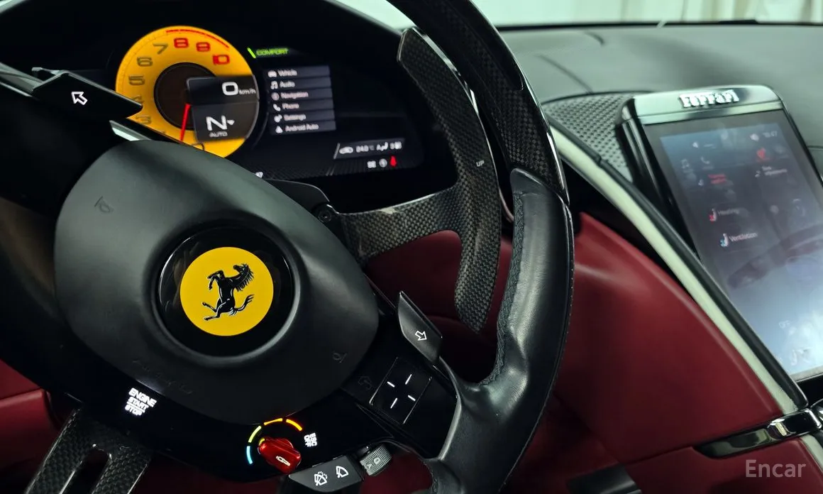 Фото 19 - Ferrari Roma