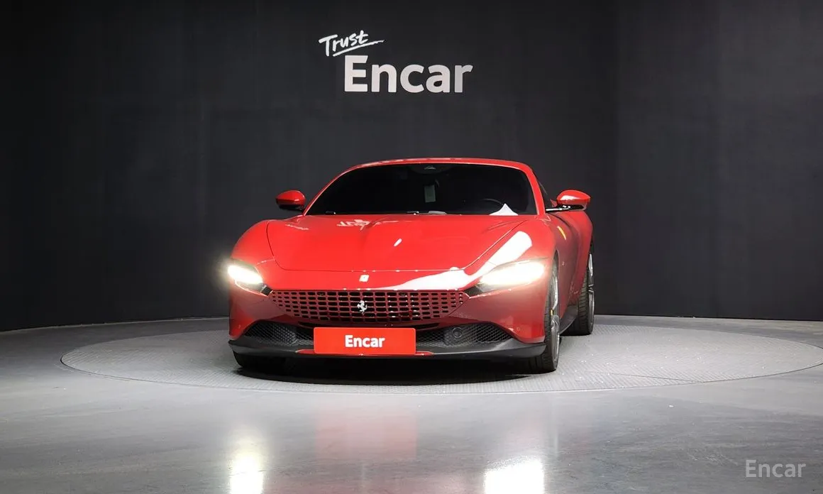 Фото 3 - Ferrari Roma