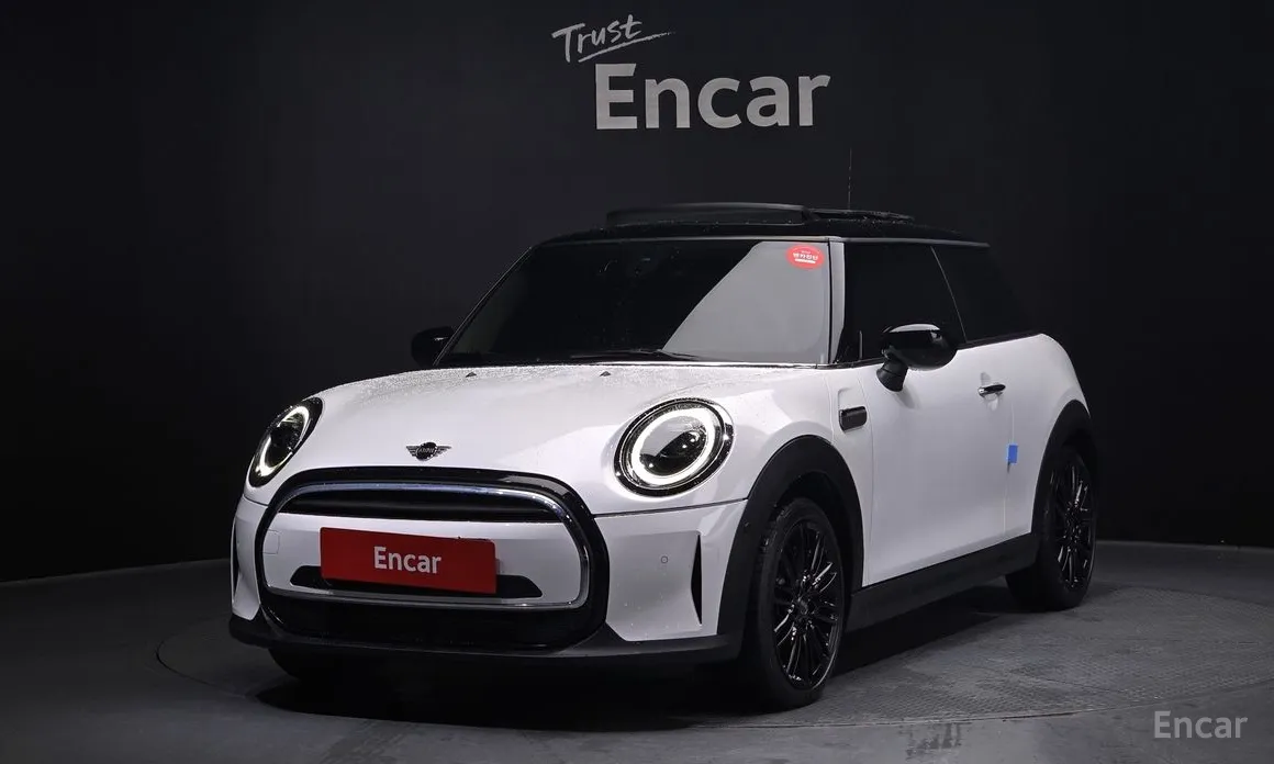 Фото 1 - Mini Cooper